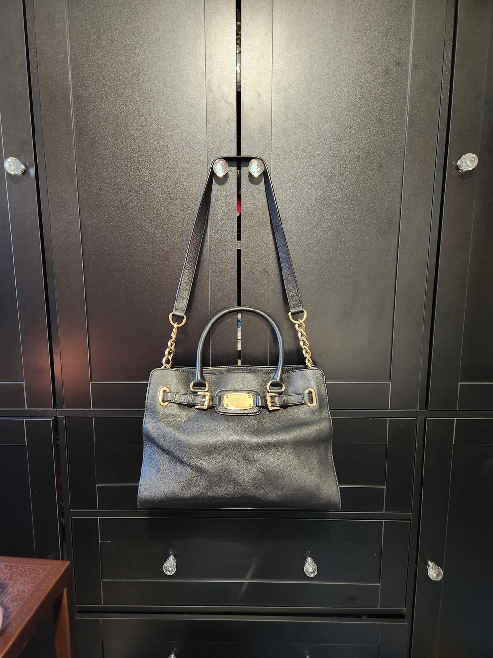 MICHAEL Michael Kors Hamilton Satchel. Like New....MSRP $368